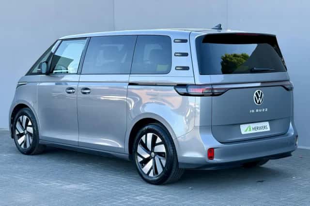 Volkswagen ID. Buzz (2024) thumbnail 5