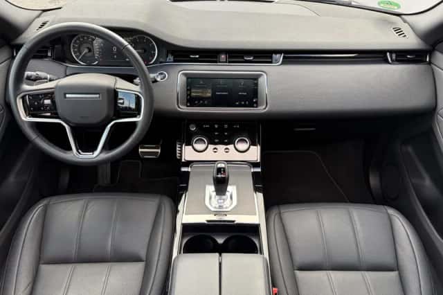 Land Rover Range Rover Evoque (2023) thumbnail 2