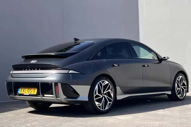 Hyundai Ioniq 6 (2025) thumbnail 3