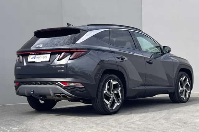 Hyundai Tucson (2024) thumbnail 3
