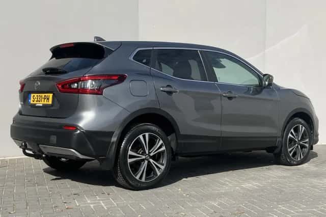 Nissan Qashqai (2019) thumbnail 3