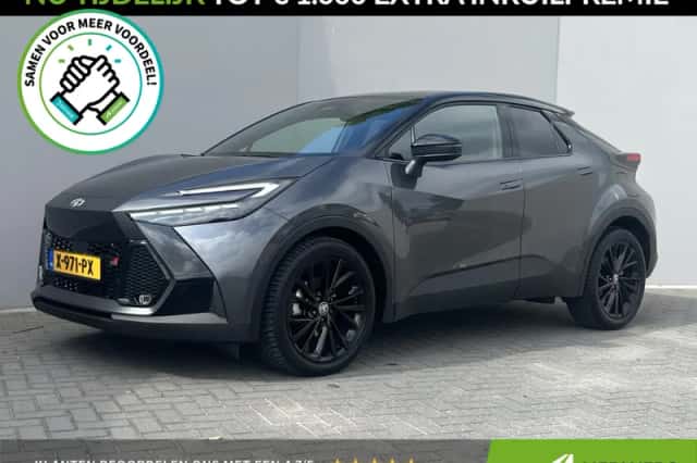 Toyota C-HR (2024) thumbnail 1