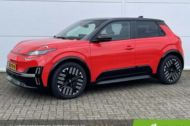 Nissan Micra (2025) thumbnail 1