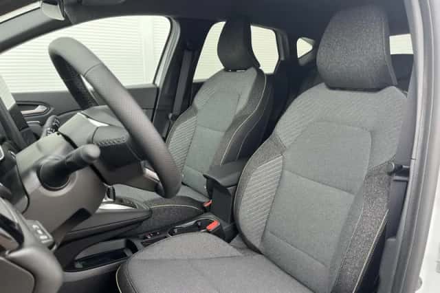 Mitsubishi ASX (2025) thumbnail 5