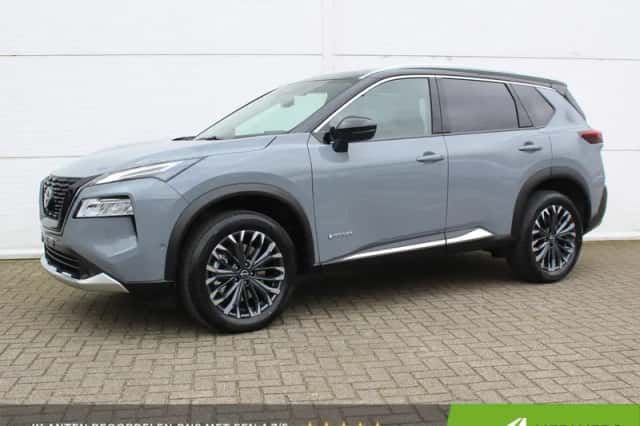 Nissan X-Trail (2025) thumbnail 1