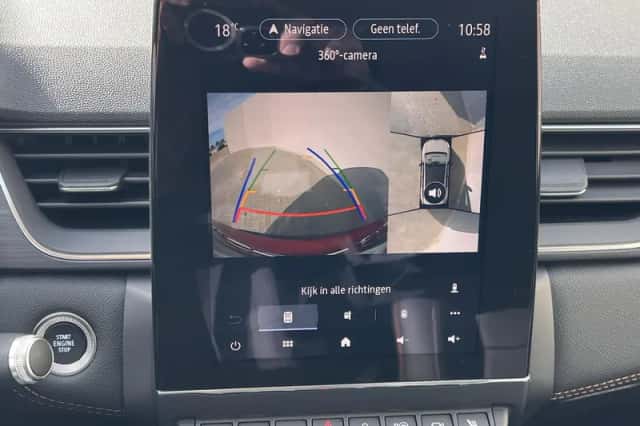 Renault Captur (2021) thumbnail 5