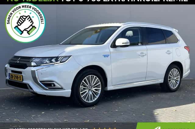 Mitsubishi Outlander (2019) thumbnail 1