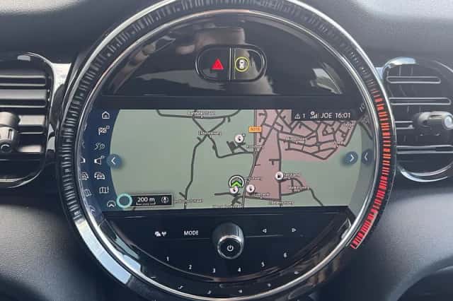 MINI Mini Electric (2023) thumbnail 5