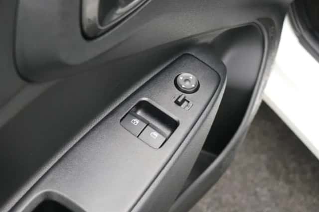 Hyundai i10 (2025) thumbnail 5