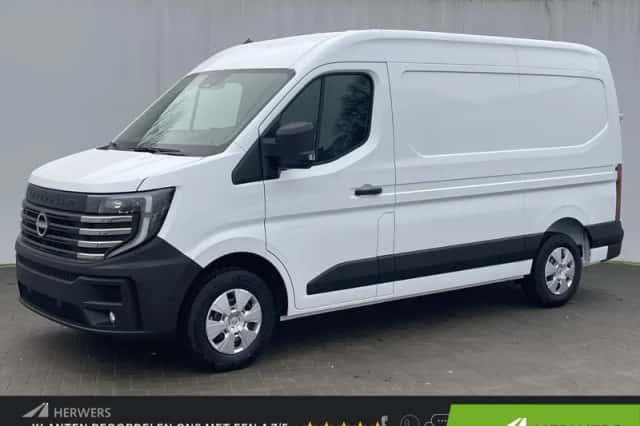 Nissan Interstar (2026) thumbnail 1