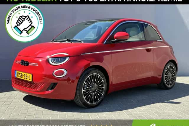 Fiat 500 (2024) thumbnail 1