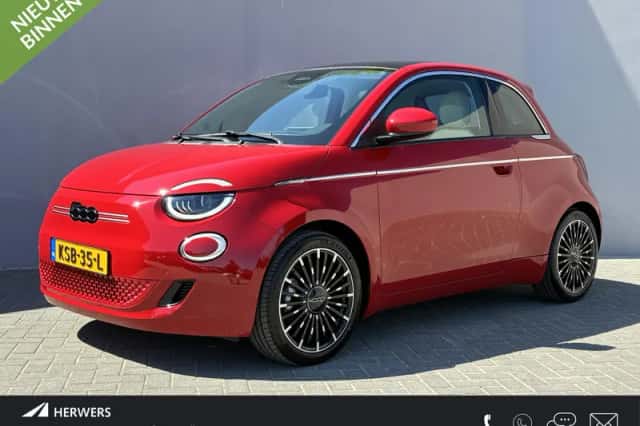 Fiat 500e (2024) thumbnail 1