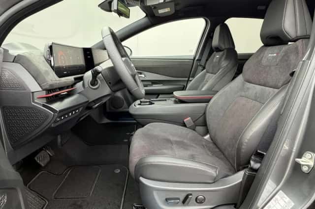 Nissan Ariya (2026) thumbnail 6
