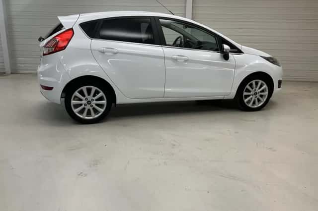 Ford Fiesta (2018) thumbnail 6