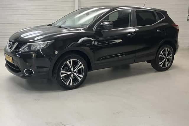Nissan Qashqai (2017) thumbnail 2