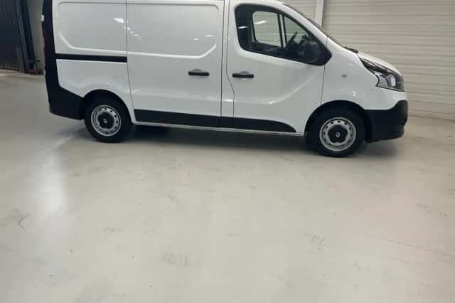 Renault Trafic (2019) thumbnail 5