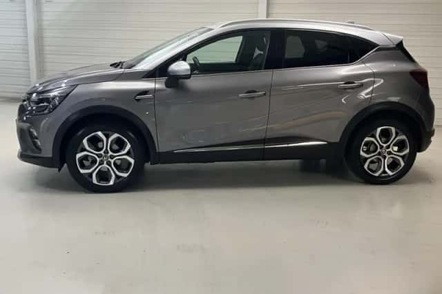 Renault Captur (2020) thumbnail 3