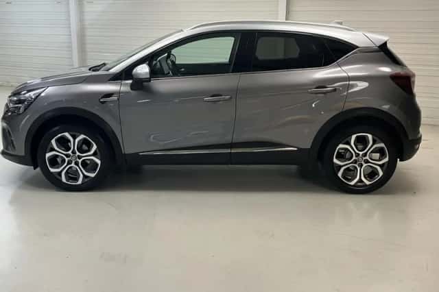 Renault Captur (2020) thumbnail 5