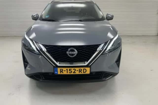 Nissan Qashqai (2022) thumbnail 4