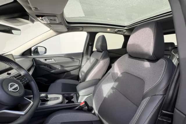 Nissan Qashqai (2025) thumbnail 4