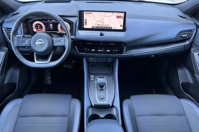 Nissan Qashqai (2023) thumbnail 2