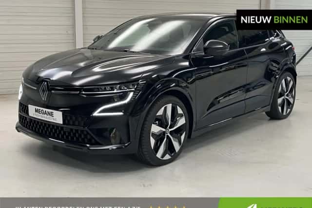 Renault Mégane E-Tech (2025) thumbnail 1
