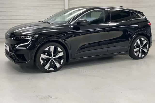 Renault Mégane E-Tech (2025) thumbnail 5