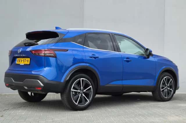 Nissan Qashqai (2023) thumbnail 3