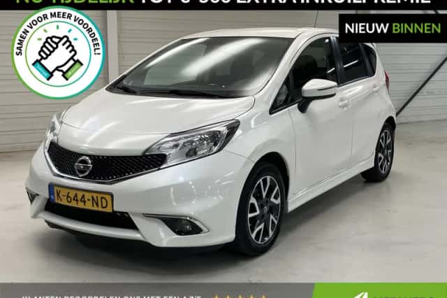 Nissan Note (2015) thumbnail 1