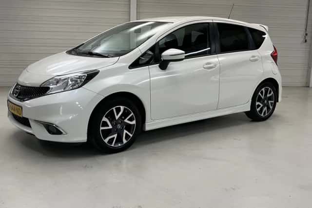Nissan Note (2015) thumbnail 2