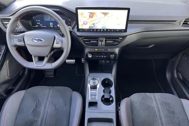 Ford Kuga (2026) thumbnail 2
