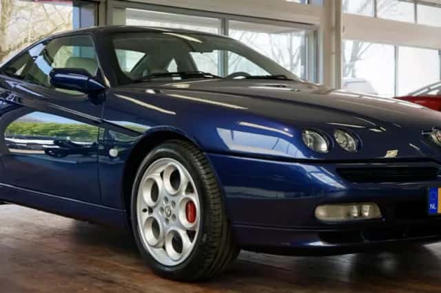 Alfa Romeo GTV (1999) thumbnail 1