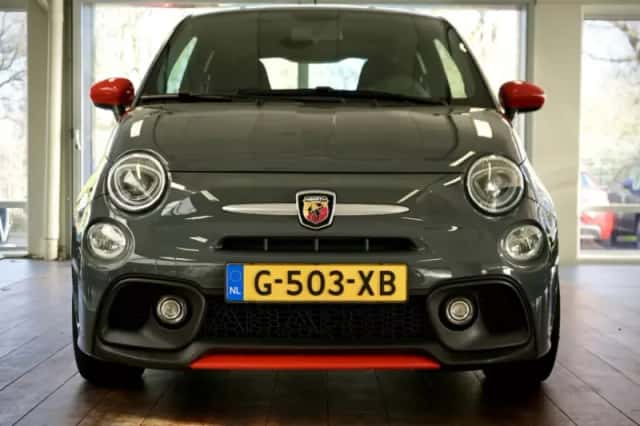 Abarth 500 (2019) thumbnail 3