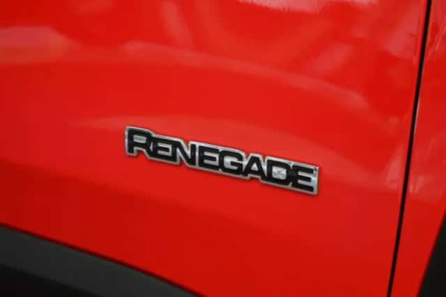 Jeep Renegade (2019) thumbnail 6