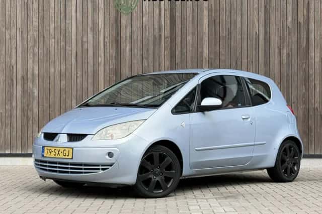 Mitsubishi Colt (2006) thumbnail 1