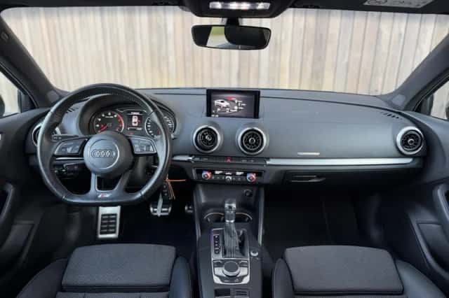 Audi A3 (2019) thumbnail 3