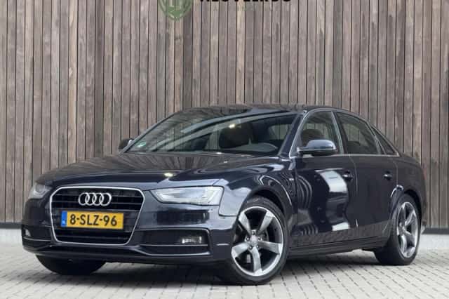 Audi A4 (2013) thumbnail 1