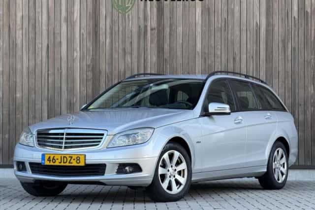 Mercedes-Benz C-Klasse (2009) thumbnail 1