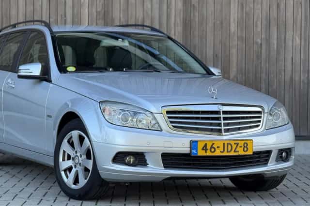 Mercedes-Benz C-Klasse (2009) thumbnail 6