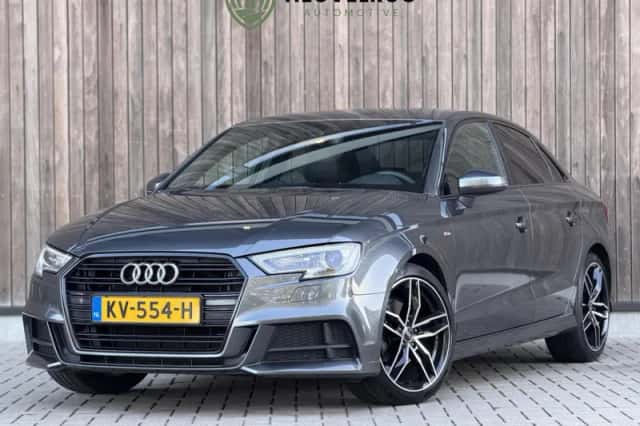Audi A3 (2016) thumbnail 1