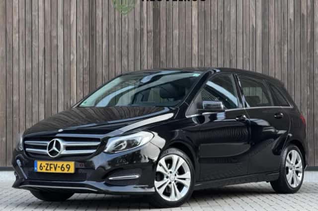 Mercedes-Benz B-Klasse (2015) thumbnail 1