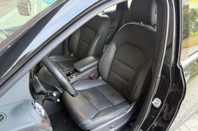 Mercedes-Benz B-Klasse (2015) thumbnail 4