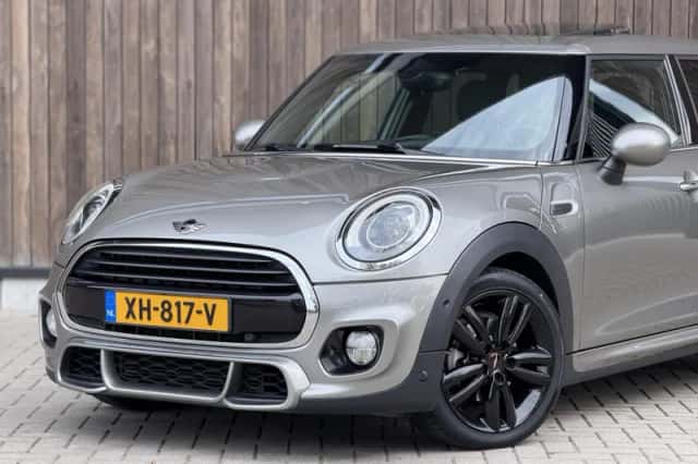 MINI Cooper (2018) thumbnail 6