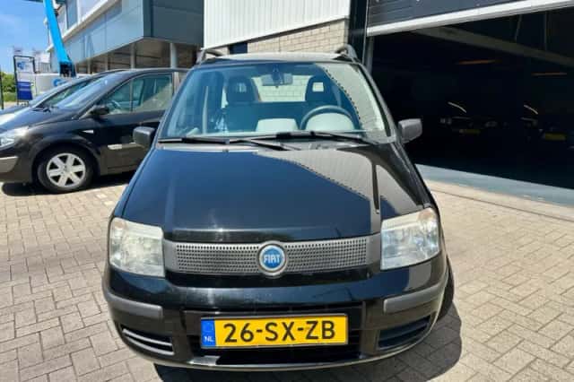Fiat Panda (2006) thumbnail 3