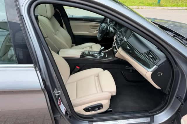 BMW 5-Serie (2013) thumbnail 5