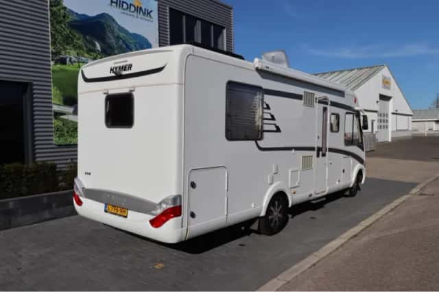 Hymer B 698 (2015) thumbnail 3