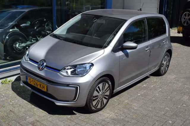 Volkswagen e-Up! (2018) thumbnail 1