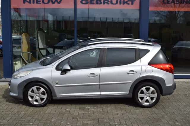 Peugeot 207 (2009) thumbnail 2