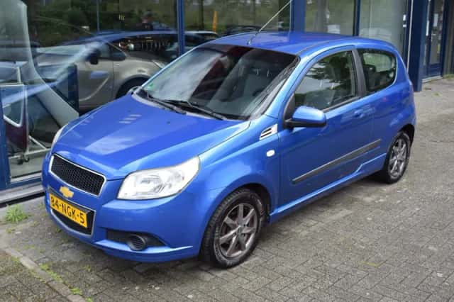 Chevrolet Aveo (2010) thumbnail 1