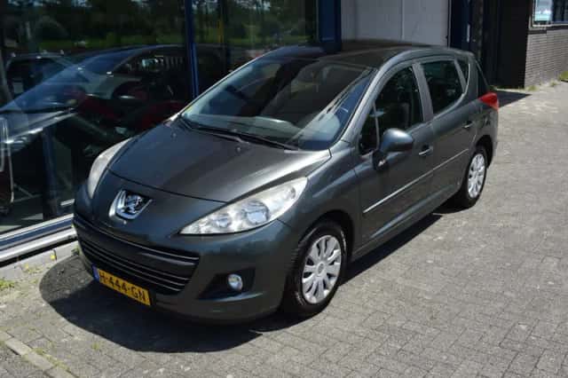 Peugeot 207 (2010) thumbnail 1